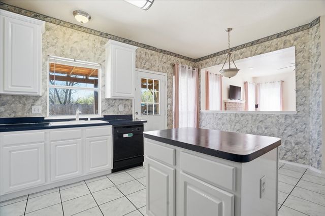 3601 Clearbrook Drive, Fort Worth, TX 76123