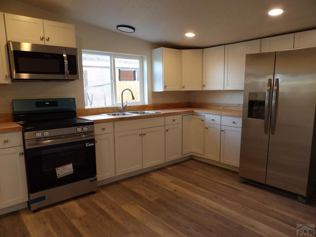 1620 S Acero Ave, Pueblo, CO 81004