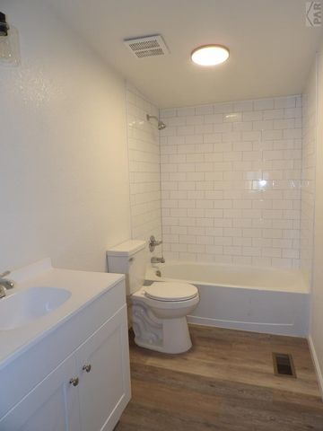 1620 S Acero Ave, Pueblo, CO 81004