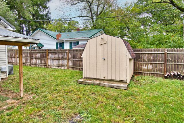 1522 Cherry Street, Niles City, MI 49120