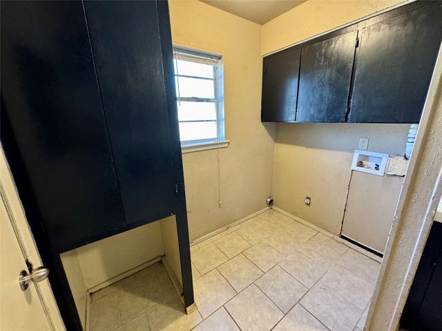 1314 Forrest Drive, Canton, TX 75103