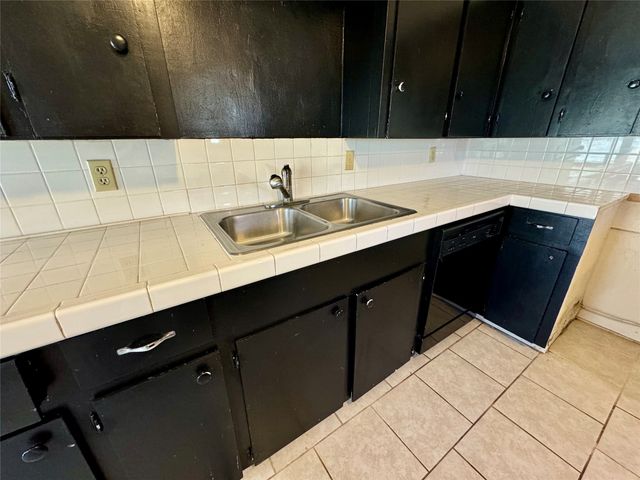 1314 Forrest Drive, Canton, TX 75103