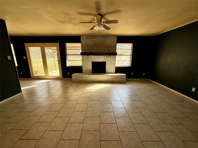 1314 Forrest Drive, Canton, TX 75103