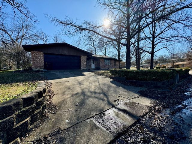 1314 Forrest Drive, Canton, TX 75103