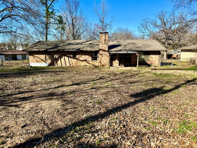 1314 Forrest Drive, Canton, TX 75103