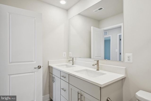 24389 LONG POND DR, Lewes, DE 19958