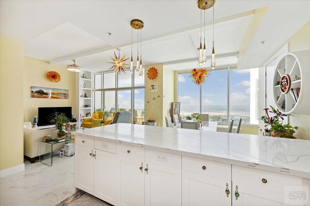 500 Seawall Blvd # 1014, Galveston, TX 77550