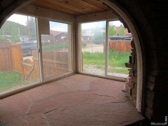 135 E 2nd Street, Nederland, CO 80466