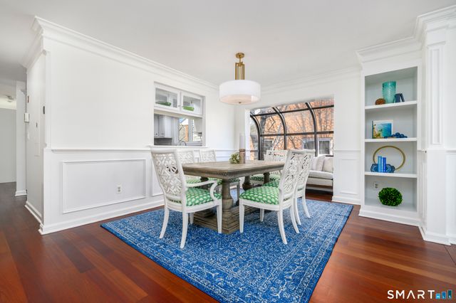 123 Harbor Drive APT 203, Stamford, CT 06902