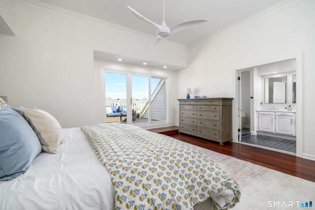 123 Harbor Drive APT 203, Stamford, CT 06902