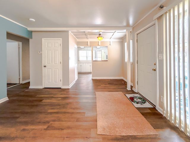 10111 Corning Street, Oakland Twp, MI 48237