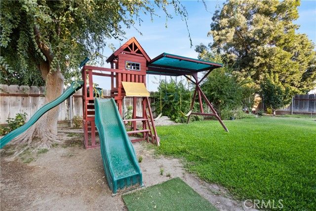 2290 Fern, Merced, CA 95348