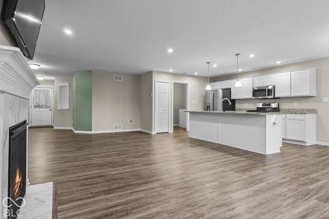 7141 Lillian Place, Cumberland, IN 46229