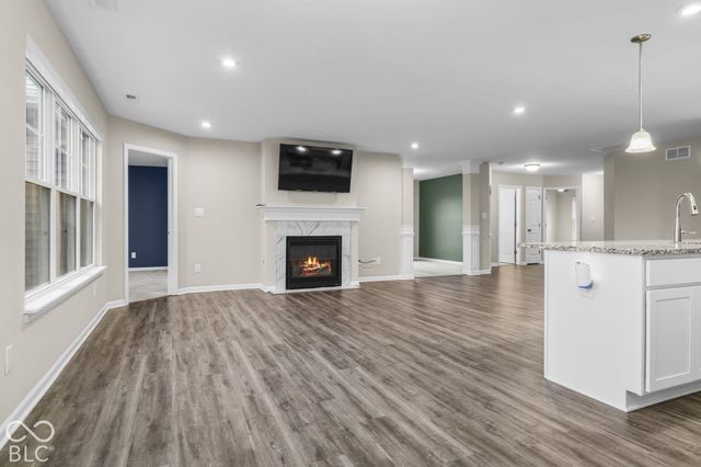 7141 Lillian Place, Cumberland, IN 46229