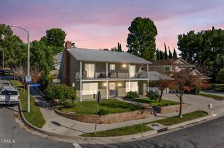 16833 Nearview, Canyon Country (santa Clarita), CA 91387