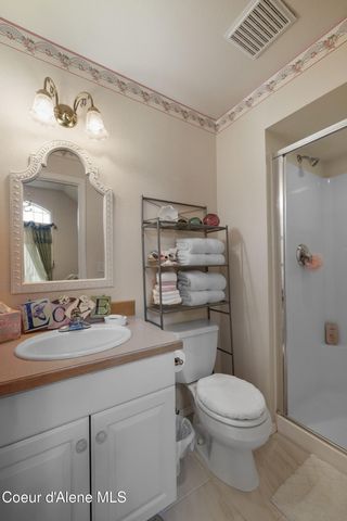 7255 N Colfax ST, Dalton Gardens, ID 83815