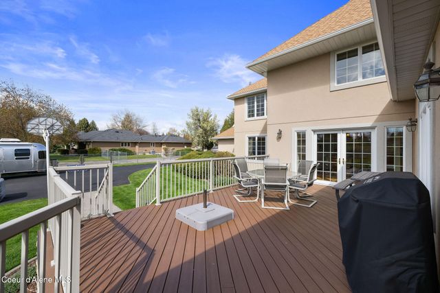 7255 N Colfax ST, Dalton Gardens, ID 83815