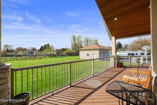 7255 N Colfax ST, Dalton Gardens, ID 83815