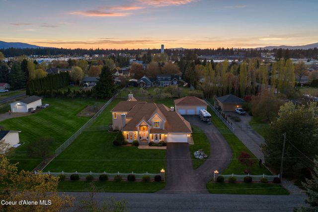 7255 N Colfax ST, Dalton Gardens, ID 83815
