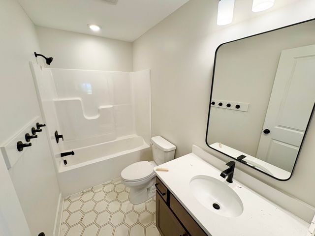 739 Goldenfield Drive, Byron Center, MI 49315