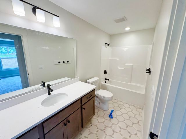 739 Goldenfield Drive, Byron Center, MI 49315