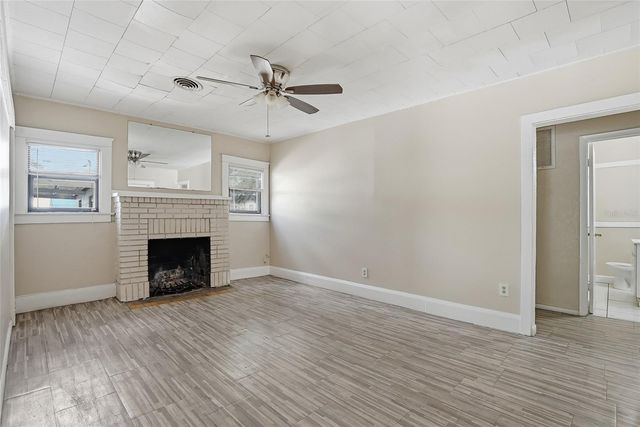 911 MAGNOLIA DRIVE, Clearwater, FL 33756