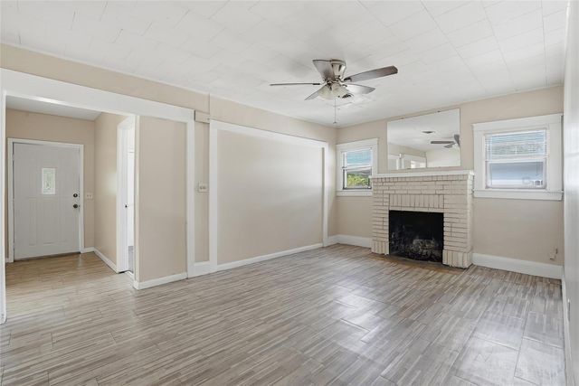 911 MAGNOLIA DRIVE, Clearwater, FL 33756