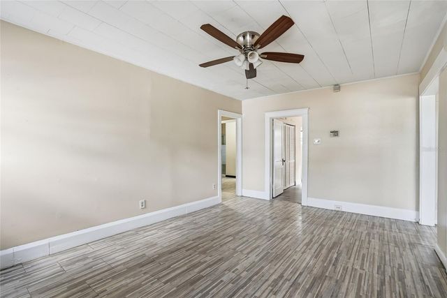 911 MAGNOLIA DRIVE, Clearwater, FL 33756