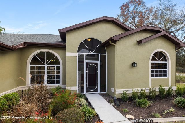 1 Plumbago Drive, Homosassa, FL 34446