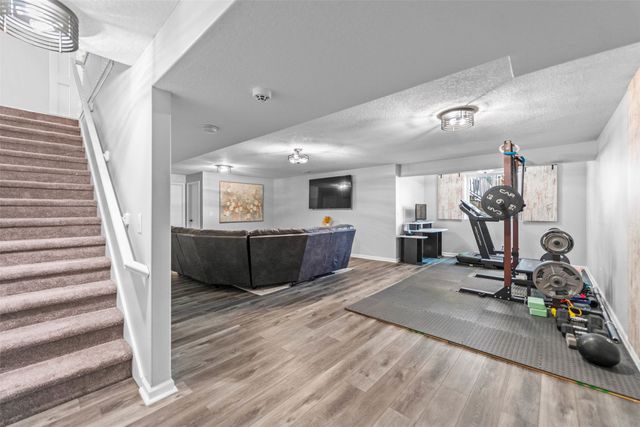 2210 SE Leeann Drive, Waukee, IA 50263