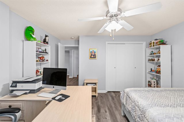 2210 SE Leeann Drive, Waukee, IA 50263