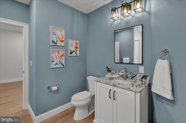 658 FLEETWOOD DR, Lititz, PA 17543