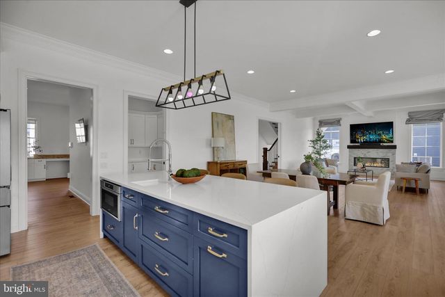 658 FLEETWOOD DR, Lititz, PA 17543