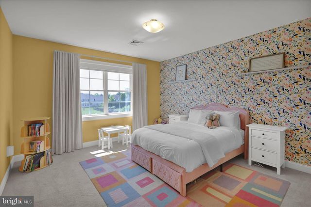 658 FLEETWOOD DR, Lititz, PA 17543