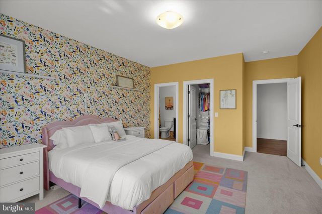 658 FLEETWOOD DR, Lititz, PA 17543