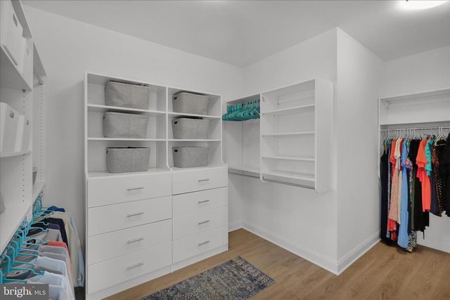 658 FLEETWOOD DR, Lititz, PA 17543