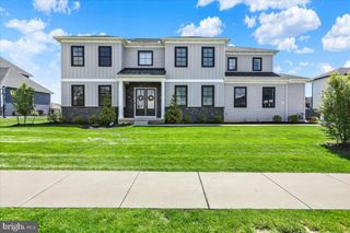 658 FLEETWOOD DR, Lititz, PA 17543