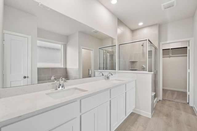 8427 Shyleaf Court, Fulshear, TX 77441