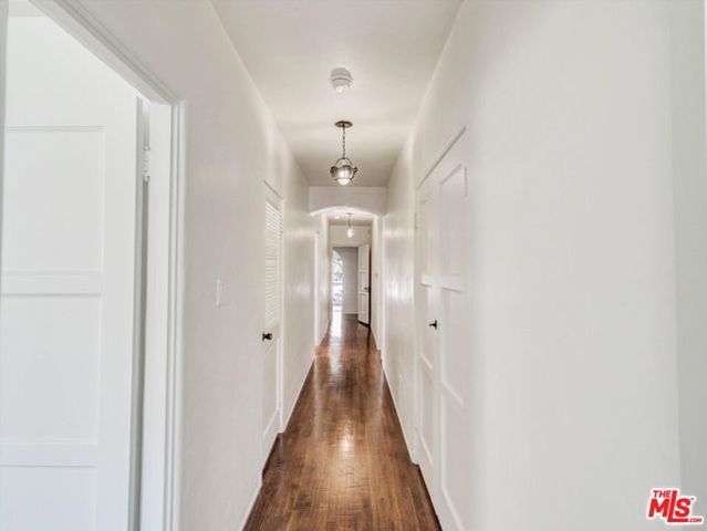 228 S Detroit Street, Los Angeles, CA 90036