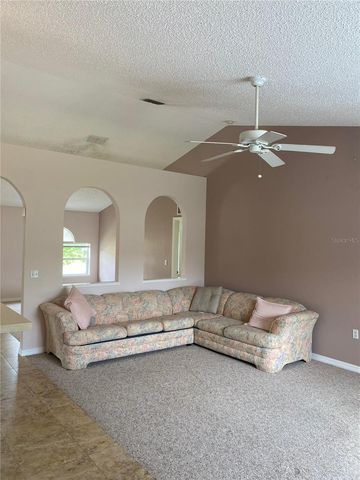 8 RENWORTH, Palm Coast, FL 32164