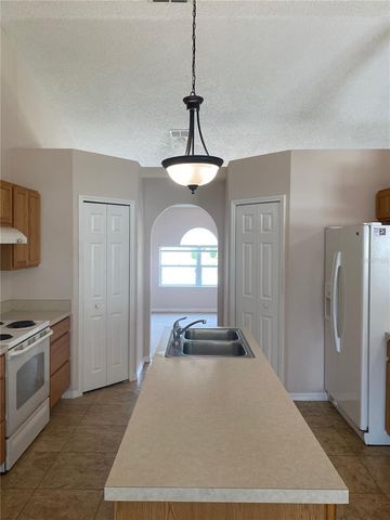 8 RENWORTH, Palm Coast, FL 32164