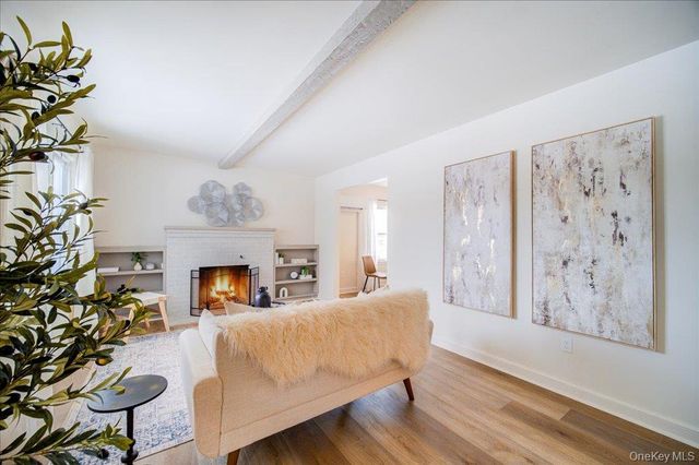 392 Titusville Road, Poughkeepsie, NY 12603