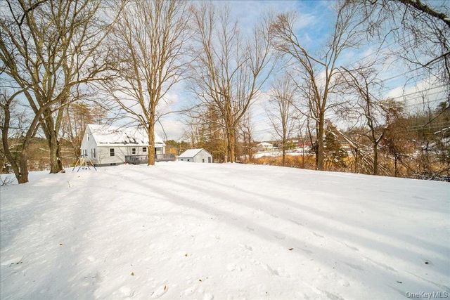 392 Titusville Road, Poughkeepsie, NY 12603