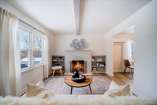 392 Titusville Road, Poughkeepsie, NY 12603