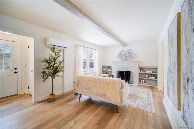 392 Titusville Road, Poughkeepsie, NY 12603