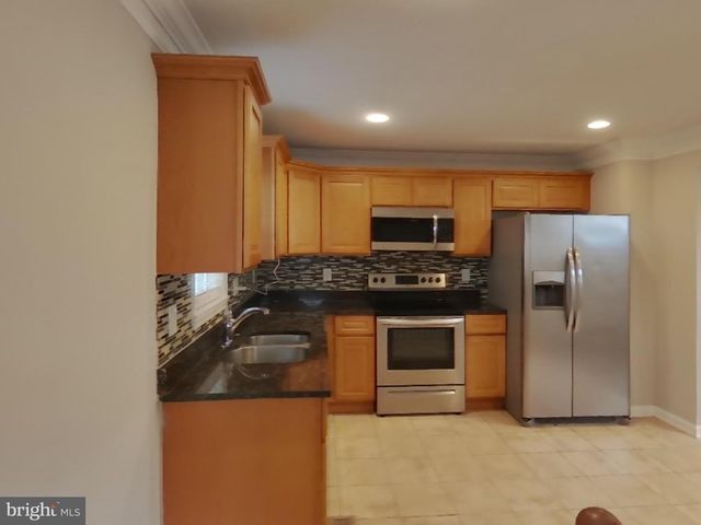 116 CEDAR HILL RD, Baltimore, MD 21225