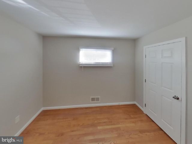 116 CEDAR HILL RD, Baltimore, MD 21225