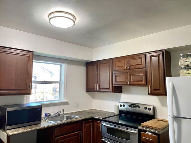 6658 Stearns Street, Houston, TX 77021