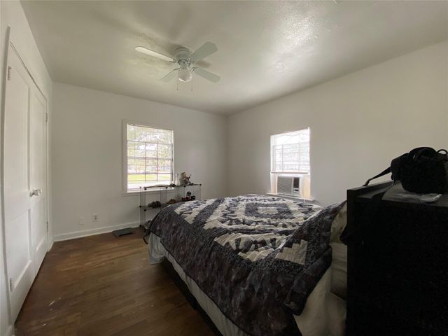 6658 Stearns Street, Houston, TX 77021