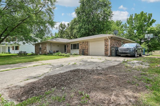 7120 Hearthstone Way, Indianapolis, IN 46227